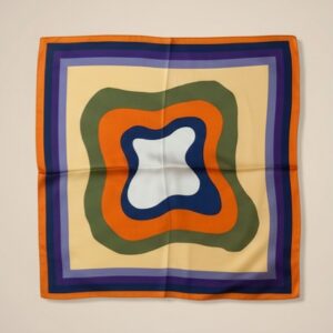 Pañuelo de cuello PEPE MOLL multicolor con figuras geométricas de 72x72 cm