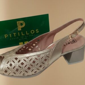 Sandalia PITILLOS color oro calada con tacón medio 11210