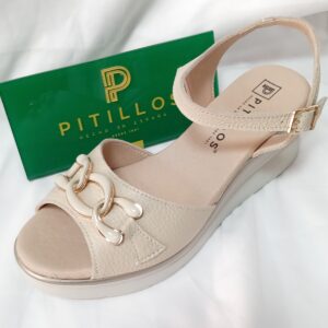 Sandalia PITILLOS 11062 cuña media piel crema cómoda